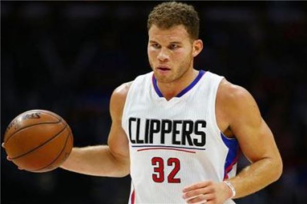 CBA杯：里勒26分罚球绝杀！北控1分险胜NBL两冠王 廖三宁缺席