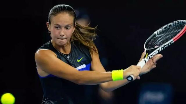 申花官方：今日一线队收假集结训练，阿苏埃、陈晋一等未归队