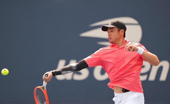 梁民革：在英国生活我已经适应了；孙兴慜哥说我需要更加努力