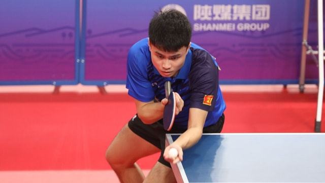 创历史，埃因霍温是首支正式比赛在安菲尔德打进3球的荷兰球队